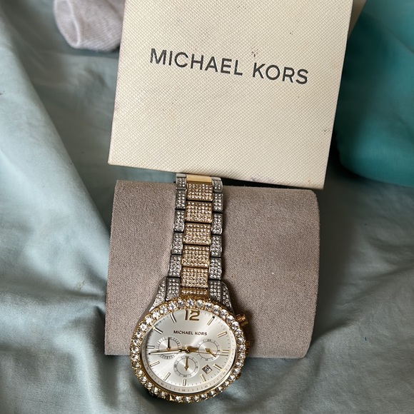 Michael Kors watch - Picture 4 of 4